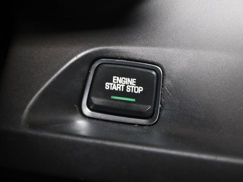 Used 2021 Chevrolet Camaro LT RWD image 30