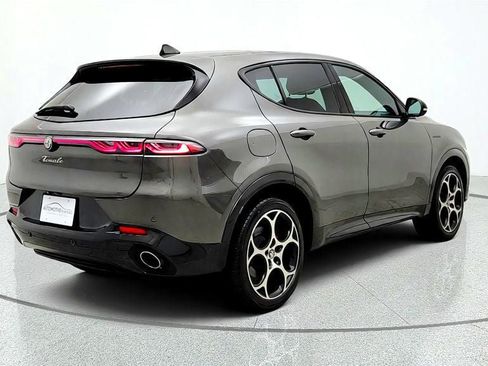 Used 2024 Alfa Romeo Tonale Veloce AWD/4WD image 5