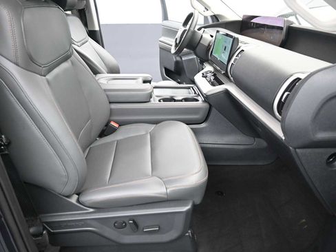 Used 2025 Ford Expedition Max Active image 16