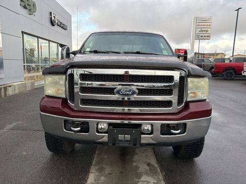 Used 2006 Ford F350 Lariat image 12