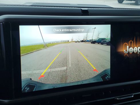 New 2025 Jeep Gladiator Sport image 26