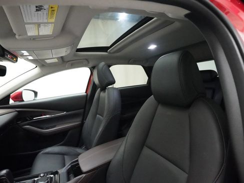 Used 2024 MAZDA CX-30 AWD 2.5 S w/ Premium Package image 32