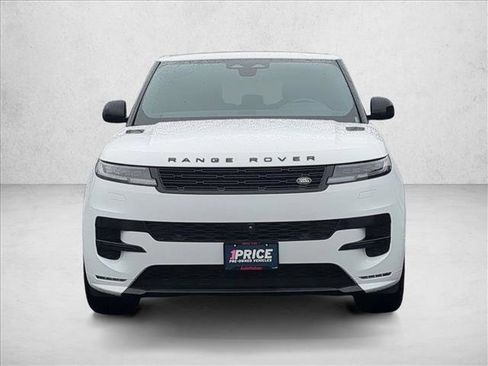 Used 2024 Land Rover Range Rover Sport Dynamic SE AWD/4WD image 2