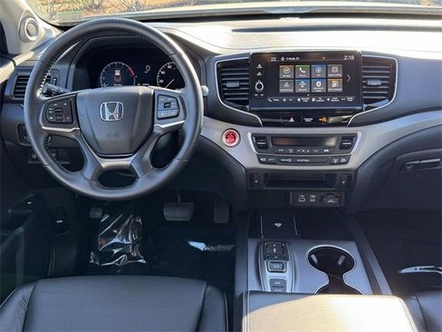 Certified 2024 Honda Ridgeline RTL image 14