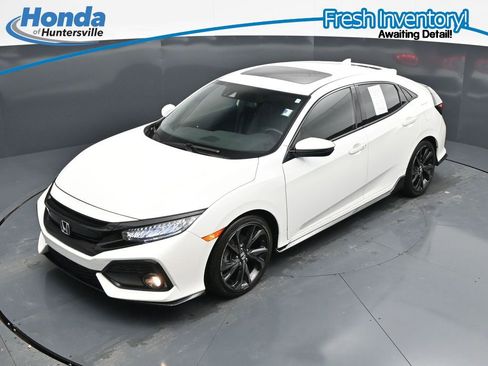 Used 2018 Honda Civic Sport Touring image 18