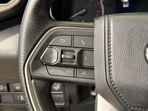 Used 2025 Toyota Tundra SR5 w/ SR5 Convenience Package image 22