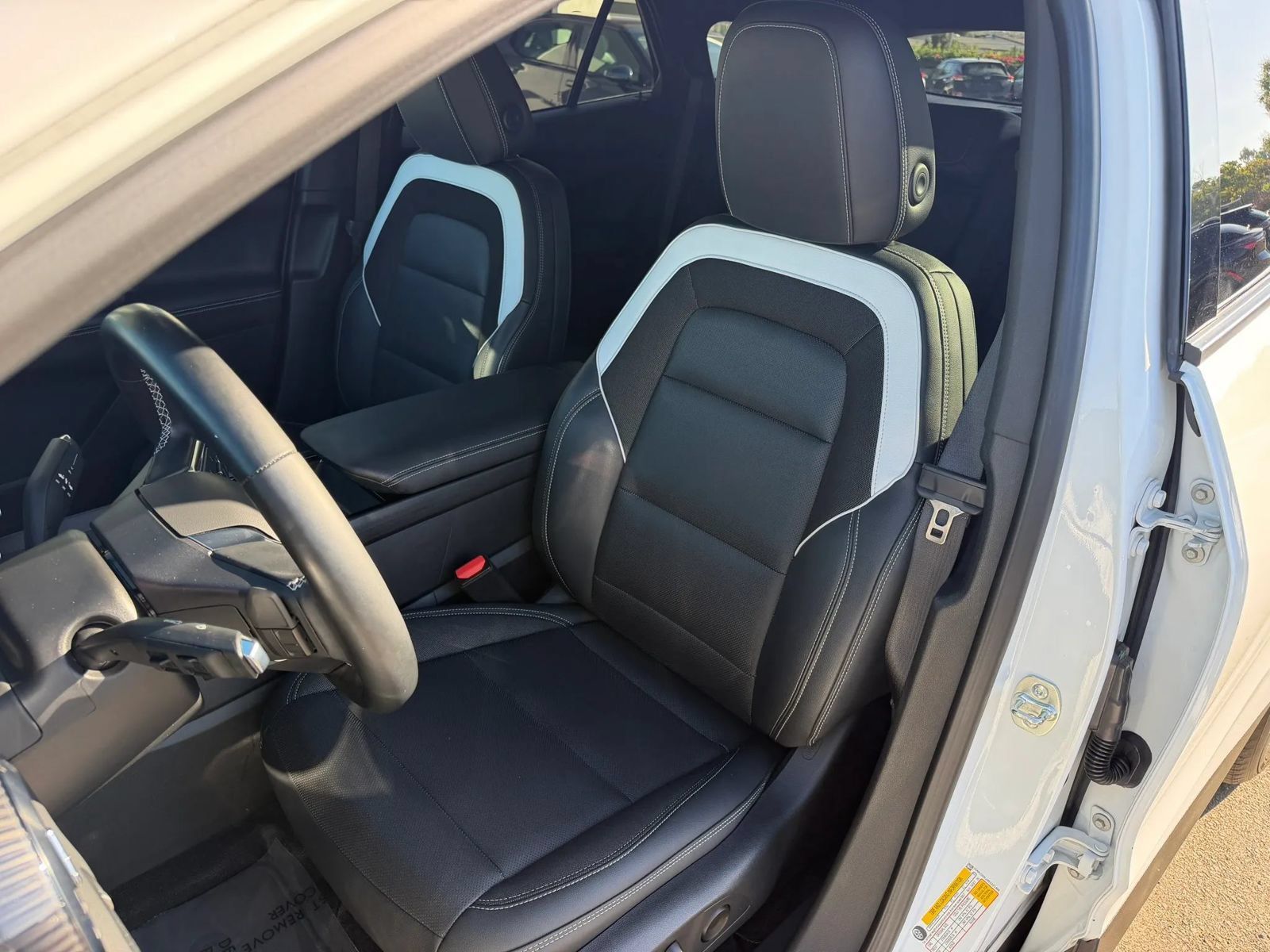Used 2024 Chevrolet Blazer EV LT AWD/4WD image 10