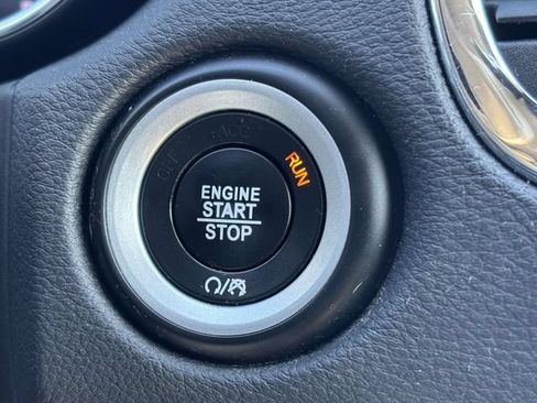 Used 2017 Dodge Durango SXT w/ Quick Order Package 23B AWD/4WD image 13