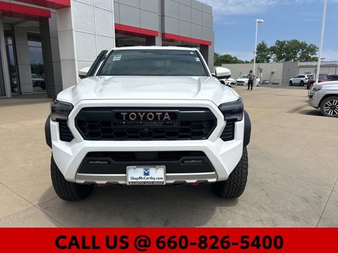 New 2026 Toyota Tacoma 4x4 Double Cab Hybrid image 3