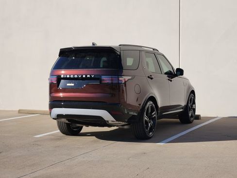 Used 2026 Land Rover Discovery Limited Edition AWD/4WD image 4