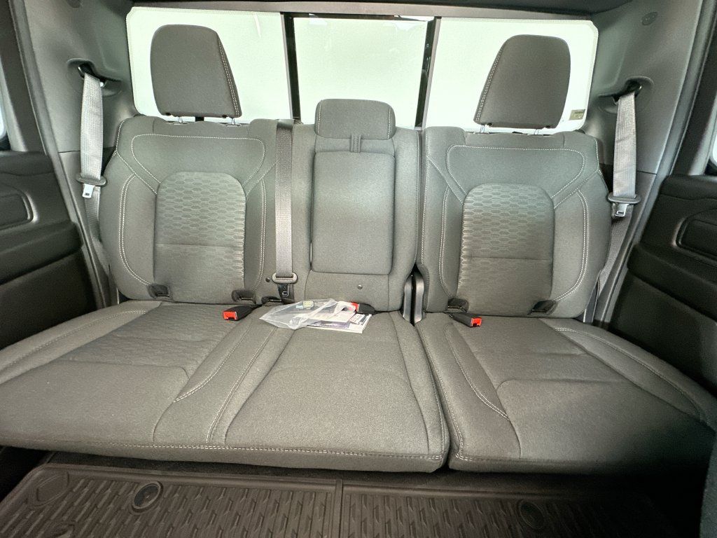 New 2026 RAM 1500 Tradesman AWD/4WD image 10