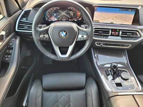 Used 2023 BMW X5 xDrive40i image 17