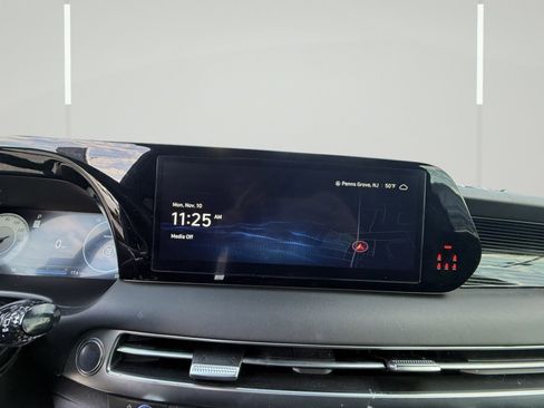 Used 2024 Hyundai Palisade Calligraphy image 14