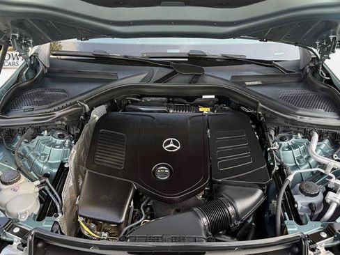 Used 2025 Mercedes-Benz GLC 300 4MATIC image 20