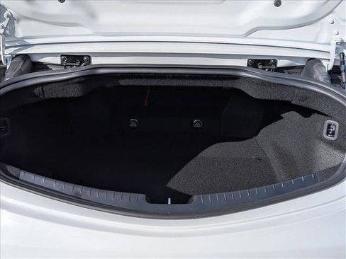 Used 2024 Mercedes-Benz CLE 300 4MATIC Cabriolet image 6