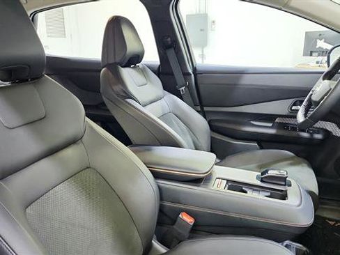 Certified 2024 Nissan Ariya AWD image 26