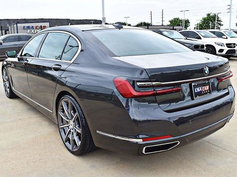 Used 2022 BMW 740i RWD image 8