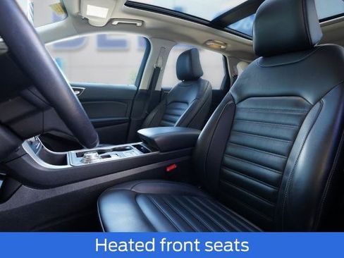 Certified 2024 Ford Edge SEL w/ Convenience Package AWD/4WD image 12