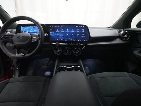 Used 2024 Chevrolet Blazer EV RS image 5