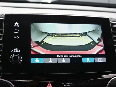 Used 2023 Honda Passport EX-L image 18