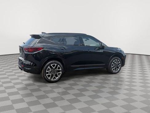 Certified 2024 Chevrolet Blazer RS w/ Driver Confidence II Package FWD image 11