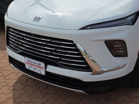 New 2026 Buick Enclave Preferred w/ Power Package image 7