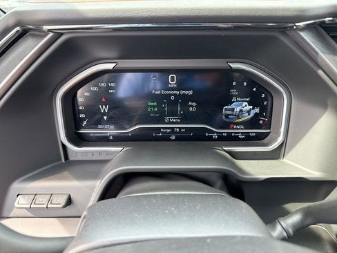 Used 2024 GMC Sierra 2500 AT4 w/ Technology Package image 15