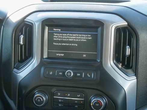 Used 2021 Chevrolet Silverado 2500 W/T w/ WT Convenience Package image 13