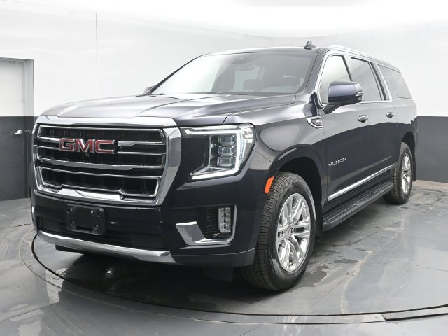 Used 2023 GMC Yukon XL SLT w/ SLT Premium Package AWD/4WD image 10