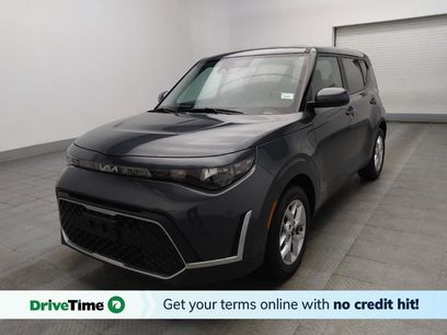 Used 2025 Kia Soul LX w/ LX Technology Package