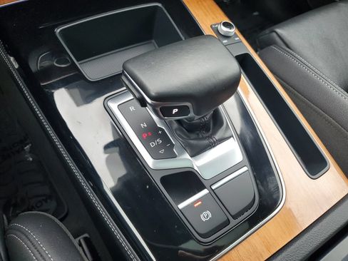 Used 2023 Audi Q5 e Prestige w/ Prestige Package AWD/4WD image 27