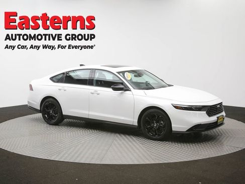 Used 2025 Honda Accord SE image 50
