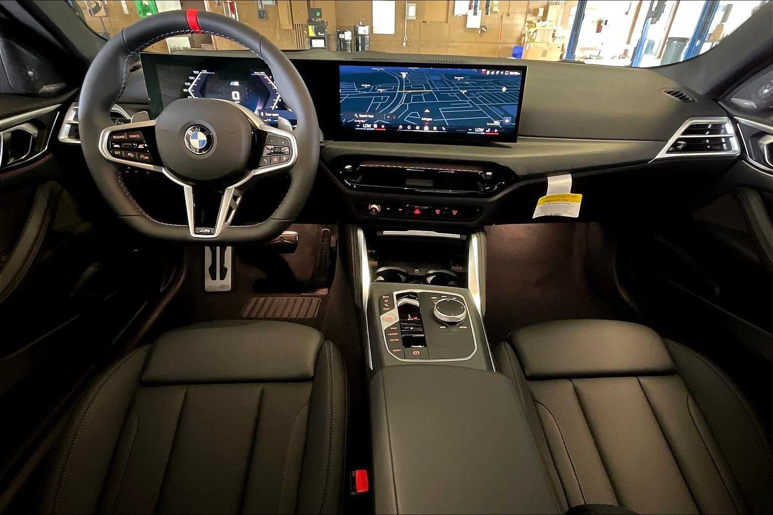 Used 2026 BMW M440i Coupe w/ Premium Package RWD image 5