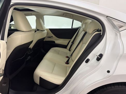 Used 2022 Lexus ES 350 w/ Premium Package FWD image 24