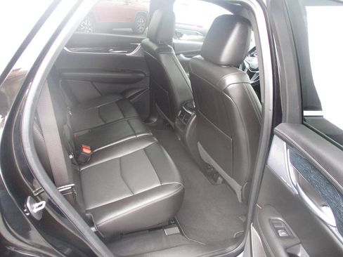 Used 2024 Cadillac XT5 Premium Luxury AWD/4WD image 15