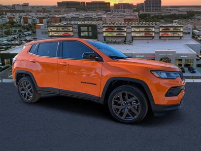 New 2026 Jeep Compass Latitude w/ Sun and Sound Group