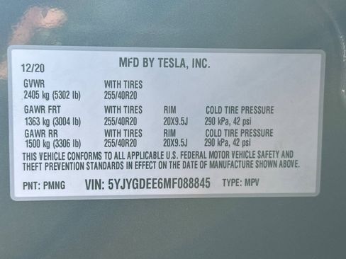 Used 2021 Tesla Model Y Long Range image 32