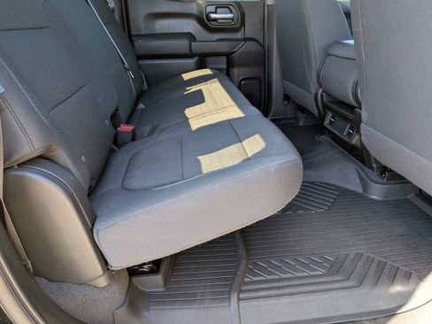 Used 2021 Chevrolet Silverado 1500 Custom Trail Boss AWD/4WD image 19