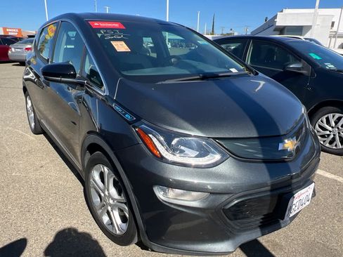 Used 2019 Chevrolet Bolt LT image 3