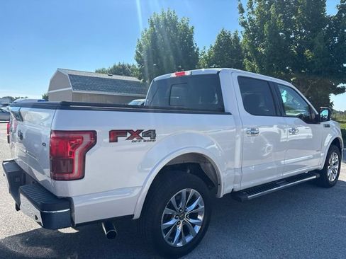 Used 2015 Ford F150 Lariat w/ Equipment Group 502A Luxury AWD/4WD image 5