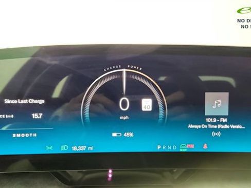 Used 2025 Lucid Air Grand Touring AWD/4WD image 38