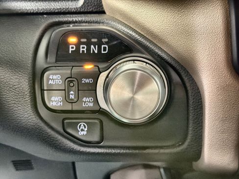 Used 2022 RAM 1500 Laramie AWD/4WD image 22