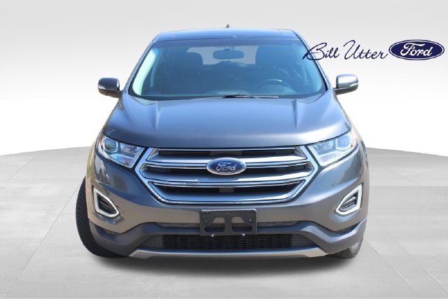 Used 2016 Ford Edge Titanium w/ Equipment Group 301A AWD/4WD image 2