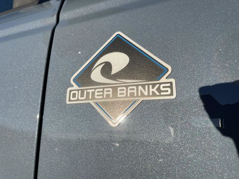 Used 2025 Ford Bronco Outer Banks image 52