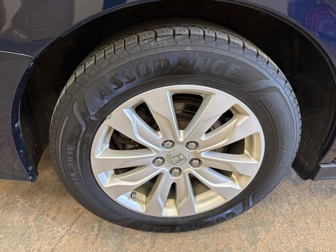 Used 2018 Honda Odyssey LX image 10