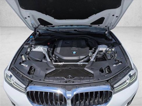 Certified 2023 BMW 540i w/ Premium Package RWD image 24