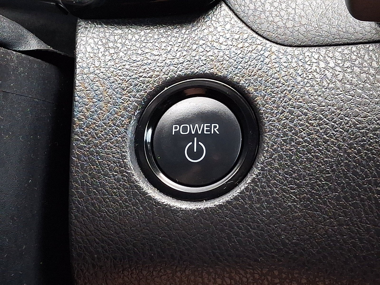 Used 2025 Toyota Camry LE FWD image 22