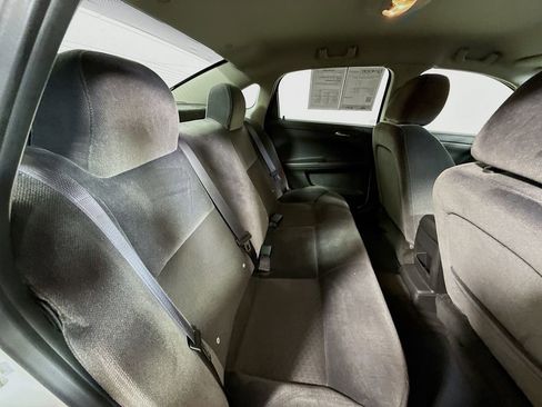 Used 2014 Chevrolet Impala Limited LS FWD image 23