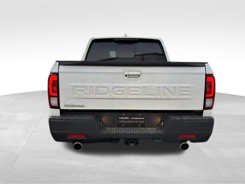 Used 2024 Honda Ridgeline RTL image 10