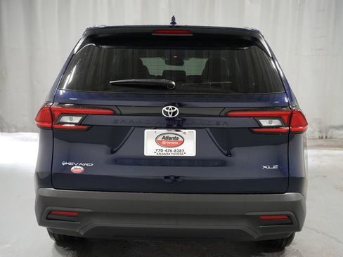New 2026 Toyota Grand Highlander AWD Hybrid image 8